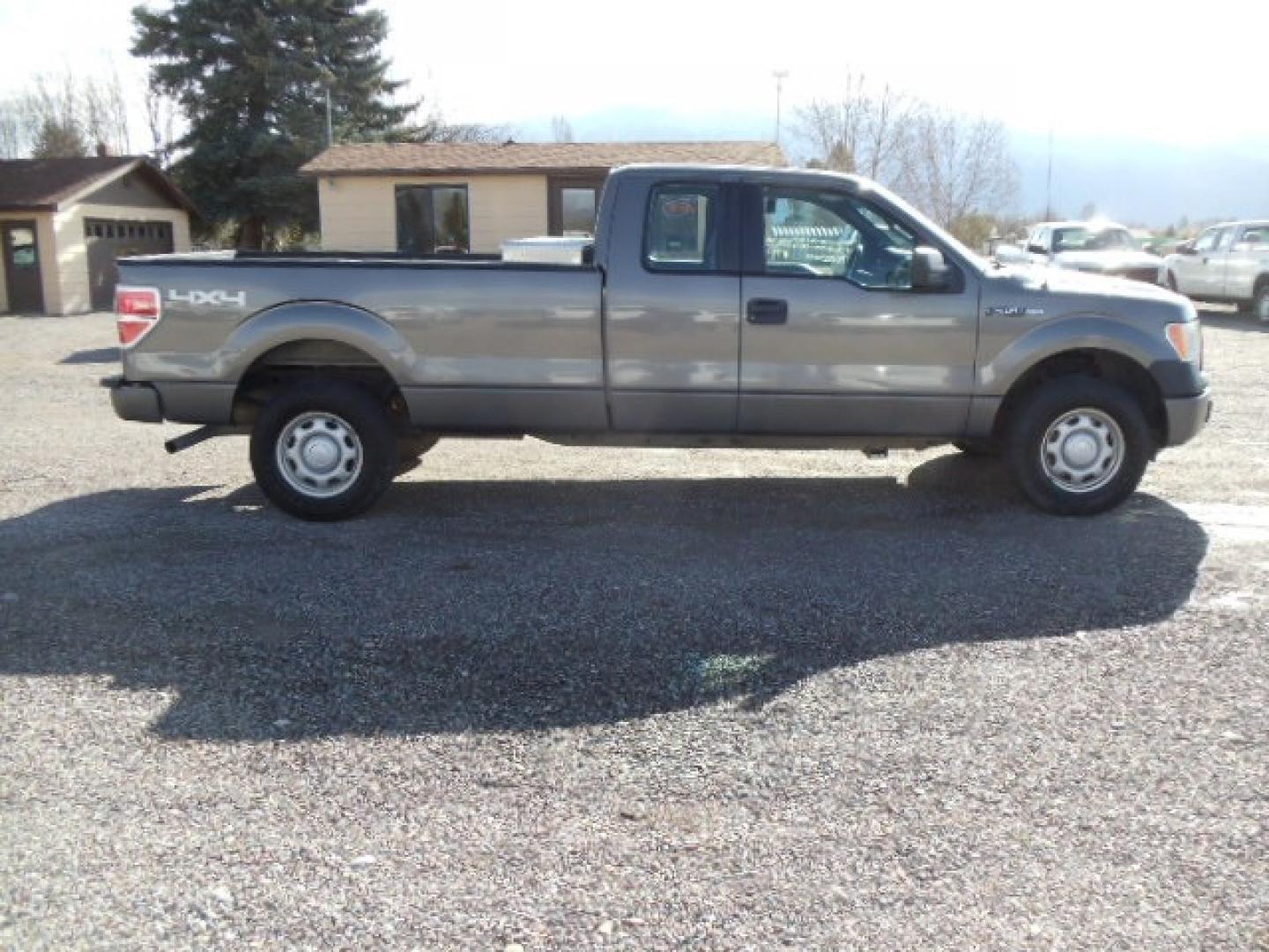 2012 Gray /Gray Ford F-150 XL (1FTFX1EF3CK) with an 5.0 L V8 Gas engine, Automatic transmission, located at 5465 Highway 2 W., Columbia Falls, MT, 59912, (406) 892-4407, 48.352188, -114.240929 - This truck was previously owned by the federal government so it has been well maintained and taken care of. The truck is very clean inside and out with near new tires and low actual miles. This vehicle has been mechanically inspected. This is the XL and its a quad door long box. - Photo#9